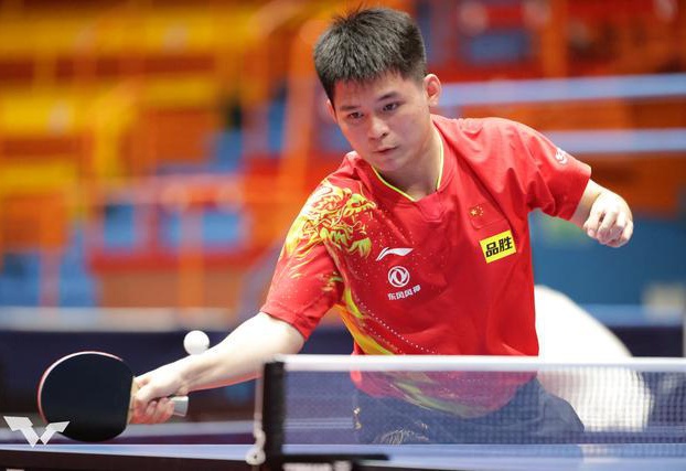 与运动员之 与运动员之